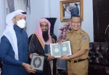 Atase Agama Kedutaan Arab Saudi Temui Wali Kota Kendari Atase Agama Kedutaan Arab Saudi Temui Wali Kota Kendari