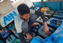 Polda Sultra Gagalkan Penyelundupan 4 Ton BBM Ilegal ke Sulteng Polda Sultra Gagalkan Penyelundupan 4 Ton BBM Ilegal ke Sulteng