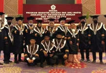 16 Dosen STIMIK Bina Bangsa Kendari Resmi Diwisuda 16 Dosen STIMIK Bina Bangsa Kendari Resmi Diwisuda