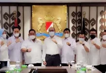 Dihadiri Presiden, Pembukaan Munas Kadin akan Digelar di Pelataran Masjid Al-Alam Kendari Dihadiri Presiden, Pembukaan Munas Kadin akan Digelar di Pelataran Masjid Al-Alam Kendari