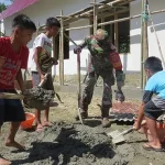 Cerita Si Kecil Afgan Bantu Satgas TMMD di Koltim Cerita Si Kecil Afgan Bantu Satgas TMMD di Koltim