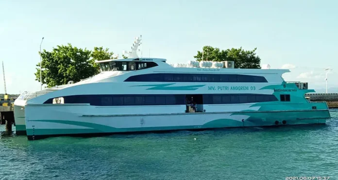Kapal Putri Anggreni 03 Rute Kendari-Raha Stop Beroperasi, Pemiliknya Diduga Jadi Tersangka Korupsi