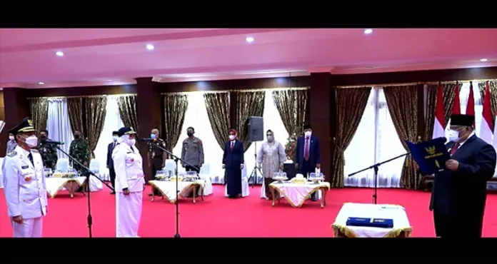 Gubernur Resmi Lantik Haliana-Ilmiati sebagai Bupati dan Wakil Bupati Wakatobi