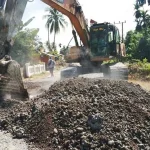 PT VDNI Perbaiki Jalan Rusak di Dua Desa di Konawe PT VDNI Perbaiki Jalan Rusak di Dua Desa di Konawe