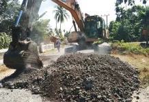 PT VDNI Perbaiki Jalan Rusak di Dua Desa di Konawe PT VDNI Perbaiki Jalan Rusak di Dua Desa di Konawe