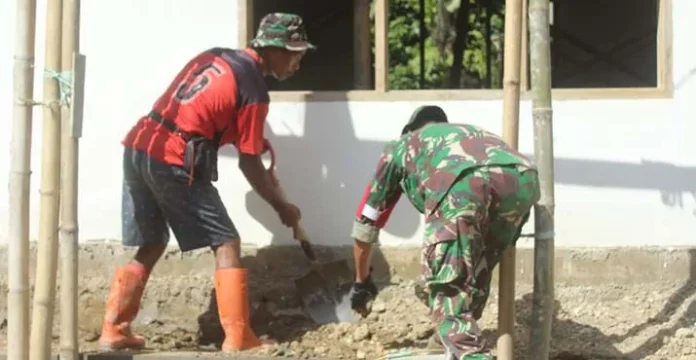 Vely si Tunawicara Menjadi Cerminan Semangat Anggota Satgas TMMD