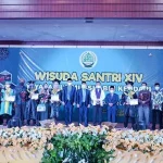 Ini 13 Santri Yayasan Ummusshabri Kendari yang Jadi Wisudawan Terbaik Ini 13 Santri Yayasan Ummusshabri Kendari yang Jadi Wisudawan Terbaik