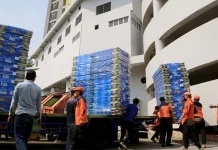 1.000 Unit Tempat Tidur Disalurkan BRI untuk Rusun Isolasi Covid-19 Pasar Rumput 1.000 Unit Tempat Tidur Disalurkan BRI untuk Rusun Isolasi Covid-19 Pasar Rumput