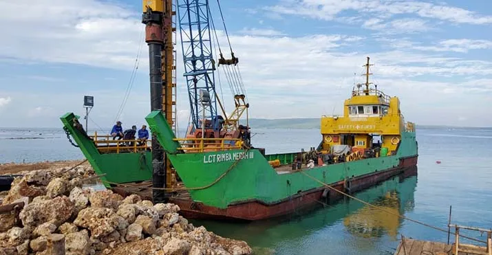 Melihat Kado Istimewa Pemkab Busel di HUT ke-7 Tahun