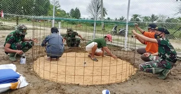 Penuhi Permintaan Warga, Satgas TMMD di Koltim Budidaya Ikan Air Tawar