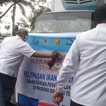 Empat Wilayah di Sultra yang Terdampak Covid-19 Dapat Bantuan 5 Ton Ikan Sehat Empat Wilayah di Sultra yang Terdampak Covid-19 Dapat Bantuan 5 Ton Ikan Sehat