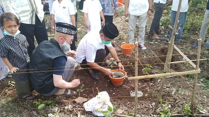 Masjid Anak Muda Kawasan Sahesulu Salengo'e Mulai Dibangun
