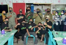 ASR Muna Sosialisasi Kepatuhan Prokes ke Pengusaha Kuliner ASR Muna Sosialisasi Kepatuhan Prokes ke Pengusaha Kuliner