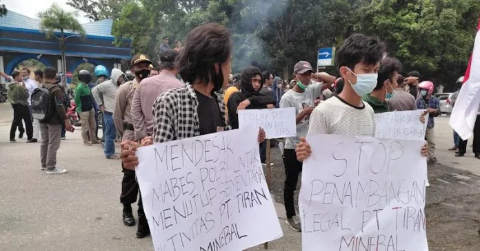 PT Tiran Mineral Diminta Terbuka Atas Izin Penambangan Ore Nikel di Konut PT Tiran Mineral Diminta Terbuka Atas Izin Penambangan Ore Nikel di Konut