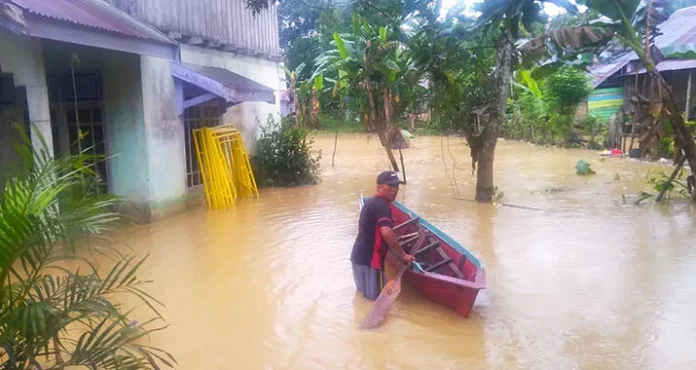 Sungai Wanggu Meluap, Ratusan Warga Mengungsi