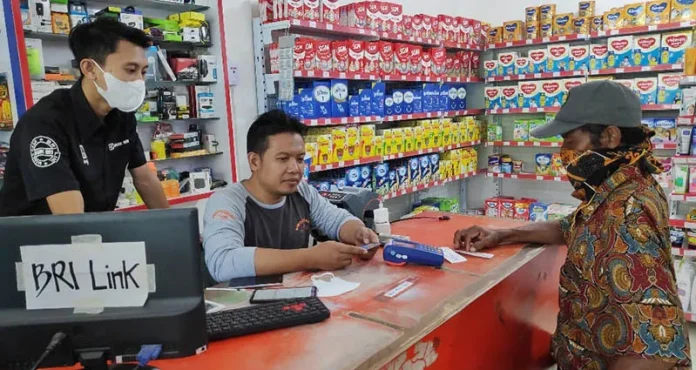 Pria Ini Sukses Bangun Minimarket dari Hasil Jadi Agen BRILink