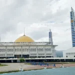 PPKM Mikro, Masjid Al-Alam Kendari Tetap Laksanakan Salat Jumat dengan Prokes Covid-19 PPKM Mikro, Masjid Al-Alam Kendari Tetap Laksanakan Salat Jumat dengan Prokes Covid-19