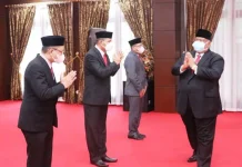 Gubernur Sultra Lantik Sejumlah Pejabat Gubernur Sultra Lantik Sejumlah Pejabat