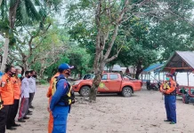 Pencarian Korban Tenggelam di Batu Gong Dihentikan, 2 Orang Belum Ditemukan Pencarian Korban Tenggelam di Batu Gong Dihentikan, 2 Orang Belum Ditemukan