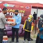 Nakes Polres Kolut Dapat Bingkisan dari Polda Sultra Nakes Polres Kolut Dapat Bingkisan dari Polda Sultra