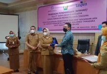 Pemprov Sultra Raih Penghargaan dari PT Taspen dan BPJS Kesehatan Pemprov Sultra Raih Penghargaan dari PT Taspen dan BPJS Kesehatan