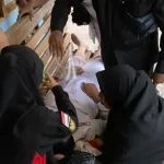 Seorang Paskibraka Mubar Pingsan Usai Melaksanakan Tugas Seorang Paskibraka Mubar Pingsan Usai Melaksanakan Tugas