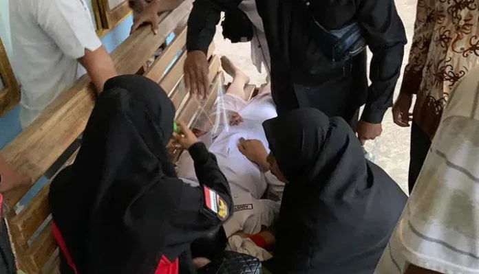 Seorang Paskibraka Mubar Pingsan Usai Melaksanakan Tugas