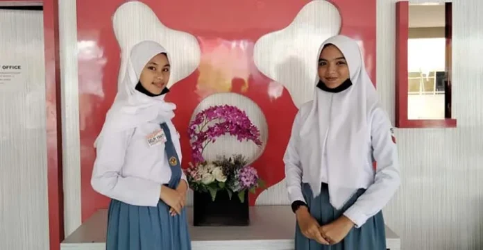 Mengenal Dua Paskibraka Pembawa Baki Upacara HUT RI di Rujab Gubernur Sultra