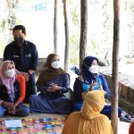 Erick Thohir Kagum Nasabah Perempuan PNM Belajar Jualan Online Erick Thohir Kagum Nasabah Perempuan PNM Belajar Jualan Online