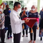 Pemkot Salurkan Bantuan Keluarga Sejahtera di Nambo Pemkot Salurkan Bantuan Keluarga Sejahtera di Nambo