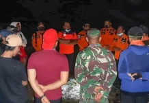 Tim Penyelamat Kesulitan, 30 Mahasiswa Masih Terjebak di Gunung Amonggedo Tim Penyelamat Kesulitan, 30 Mahasiswa Masih Terjebak di Gunung Amonggedo