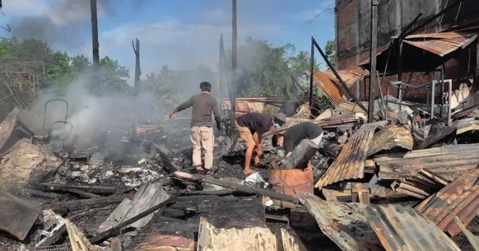 Kerugian Pemilik Bengkel Korban Kebakaran Pasar Baru Ditaksir Rp100 Juta