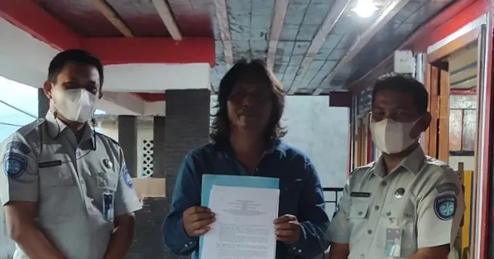 Jasa Raharja Beri Jaminan Penumpang Kapal Laut Rute Baubau - Wamengkoli - Makassar Jasa Raharja Beri Jaminan Penumpang Kapal Laut Rute Baubau - Wamengkoli - Makassar