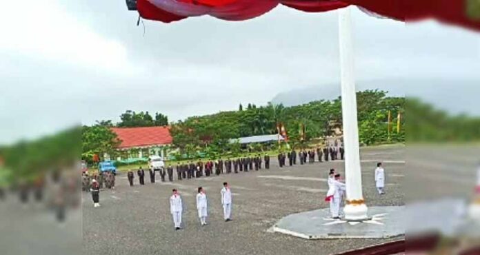 Insiden Bendera Merah Putih Terjatuh Warnai Upacara HUT RI di Konut