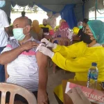 Hari Ini 1.300 Peserta Ikuti Vaksinasi Kemerdekaan di Kota Kendari Hari Ini 1.300 Peserta Ikuti Vaksinasi Kemerdekaan di Kota Kendari