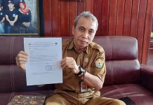 Polemik Pemecatan Guru, Ini Kata Kepsek SMKN 2 Kendari Kepala Sekolah Menengah Kejuruan Negeri (SMKN) 2 Kendari, Sulawesi Tenggara (Sultra) Muhammad Fadjar Sene