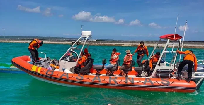 IMG-20210907-WA0010 Tiga Nelayan Ditemukan Selamat Usai Terombang-ambing di Perairan Tomia