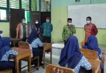 Kemenag Sultra Pantau Pelaksanaan Belajar Tatap Muka Terbatas di Kendari Kemenag Sultra Pantau Pelaksanaan Belajar Tatap Muka Terbatas di Kendari