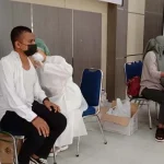 FISIP UHO Gelar Vaksinasi untuk Mahasiswa dan Dosen FISIP UHO Gelar Vaksinasi untuk Mahasiswa dan Dosen