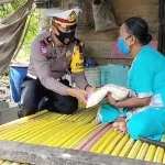 HUT Lalu Lintas Bhayangkara, Satlantas Polres Kolut Bantu Warga Kurang Mampu HUT Lalu Lintas Bhayangkara, Satlantas Polres Kolut Bantu Warga Kurang Mampu