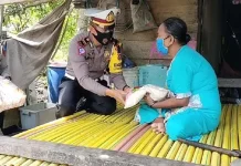 HUT Lalu Lintas Bhayangkara, Satlantas Polres Kolut Bantu Warga Kurang Mampu HUT Lalu Lintas Bhayangkara, Satlantas Polres Kolut Bantu Warga Kurang Mampu