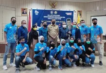 Rektor UHO Lepas Kontingen Atlet Menuju PON Papua 2021 Rektor UHO Lepas Kontingen Atlet Menuju PON Papua 2021