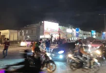 Sehari Jelang Peringatan Tragedi Sedarah, Mahasiswa UHO Kembali Unjuk Rasa Sehari Jelang Peringatan Tragedi Sedarah, Mahasiswa UHO Kembali Unjuk Rasa