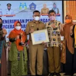 Kendari Raih Anugerah Parahita Ekapraya Tingkat Pratama Kendari Raih Anugerah Parahita Ekapraya Tingkat Pratama