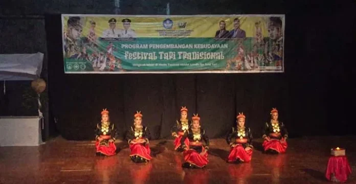 Dikbud Sultra Gelar Pameran Seni Rupa Hingga 29 September