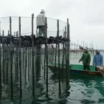 Aktivitas Kapal Tongkang Ancam Keselamatan Nelayan di Maginti Aktivitas Kapal Tongkang Ancam Keselamatan Nelayan di Maginti