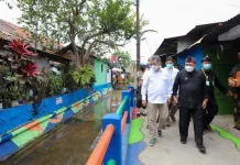 Dirut BRI Dinobatkan Sebagai CEO CSR of The Year Dirut BRI Dinobatkan Sebagai CEO CSR of The Year