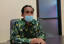 UMK Tak Wajibkan Mahasiswa yang Ujian Skripsi Ikut Vaksinasi Rektor UMK Amir Mahmud