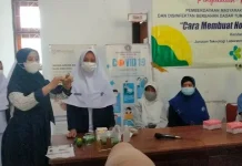 Poltekkes Kendari Kenalkan Cara Membuat Hand Sanitizer dari Bahan Alami Poltekkes Kendari Kenalkan Cara Membuat Hand Sanitizer dari Bahan Alami