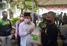 Andi Sumangerukka akan Berikan 10 Unit Motor Gratis kepada Ojol di Kendari Andi Sumangerukka akan Berikan 10 Unit Motor Gratis kepada Ojol di Kendari
